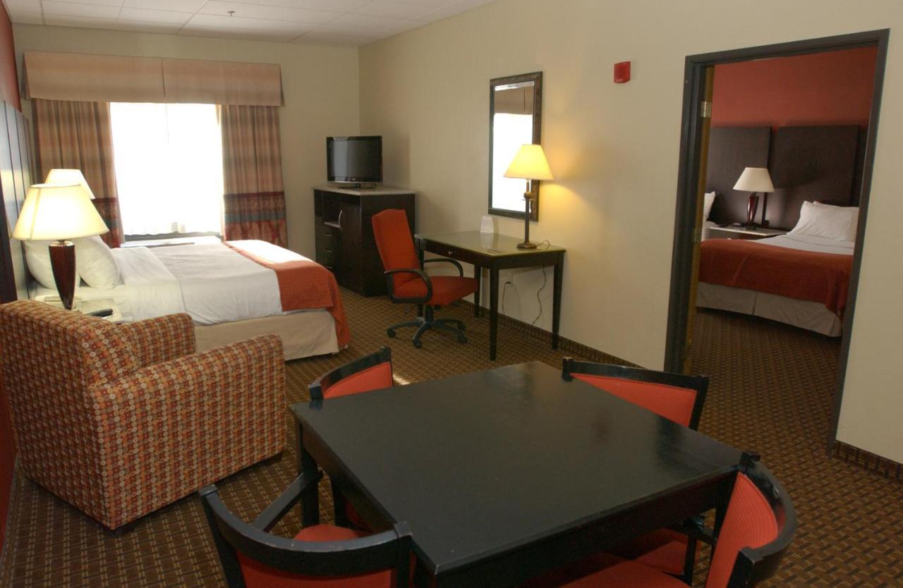 Holiday Inn Hotel & Suites Owatonna Exteriér fotografie