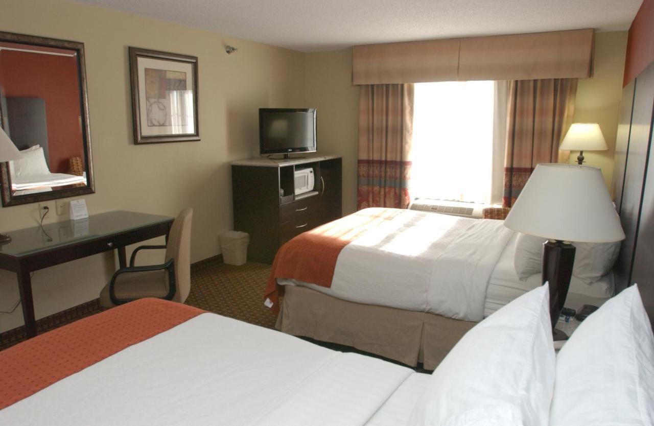 Holiday Inn Hotel & Suites Owatonna Pokoj fotografie